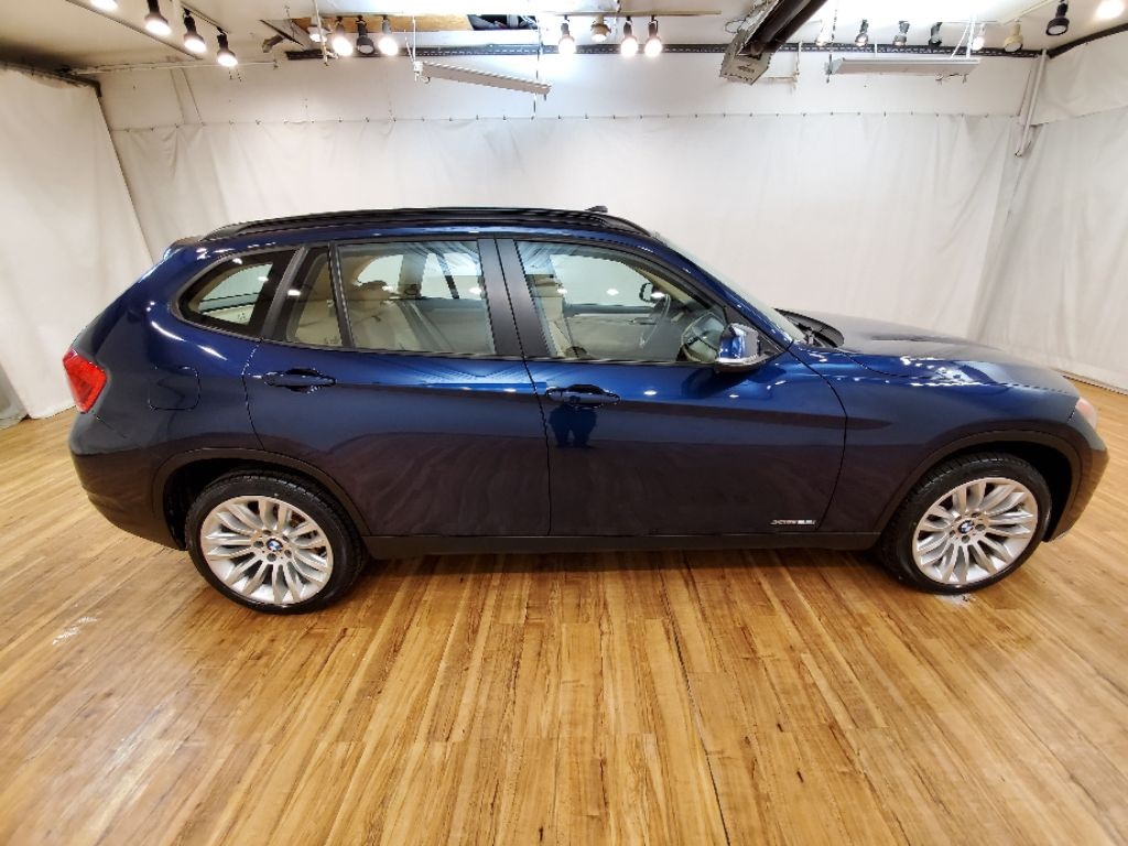 Pre-Owned 2015 BMW X1 xDrive28i MOONROOF AWD