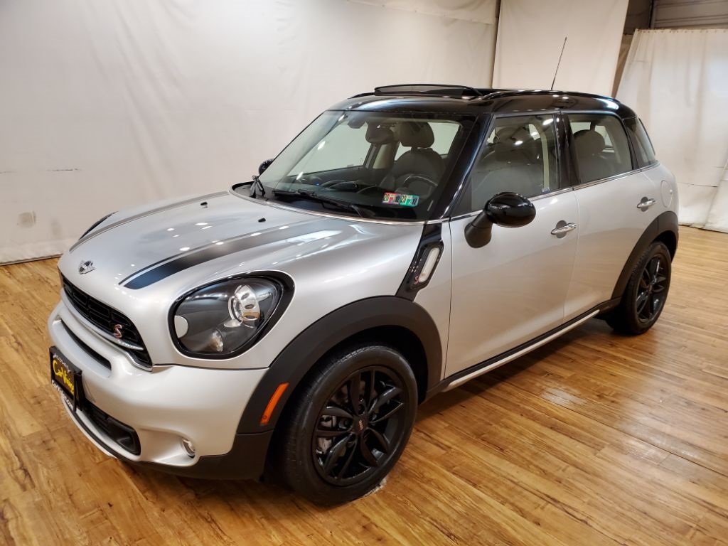 Pre-Owned 2016 MINI Cooper S Countryman Base MOONROOF AWD